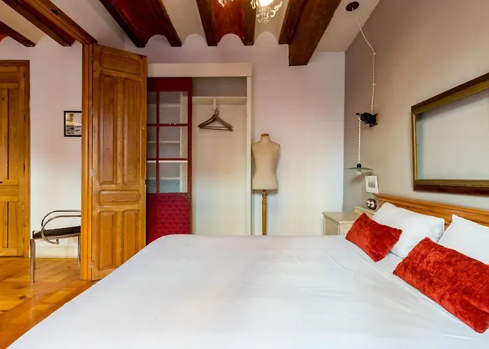 Alameda Suites Apartments