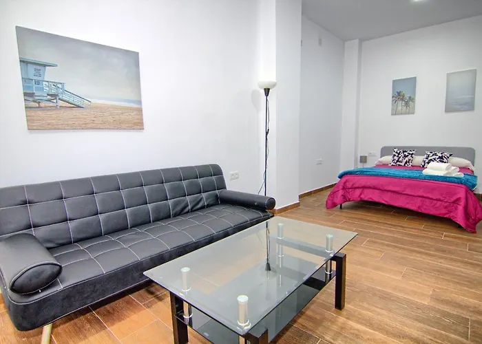 Mercado Huelin Apartments