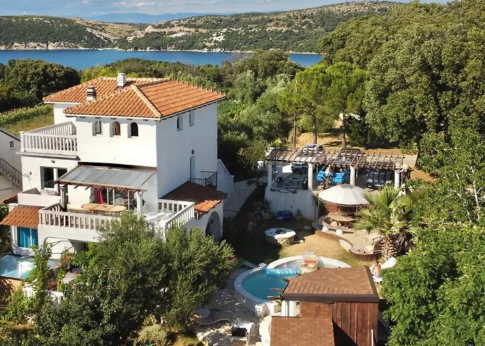 Villa Agata Rab - Pool, Sauna Apartment I