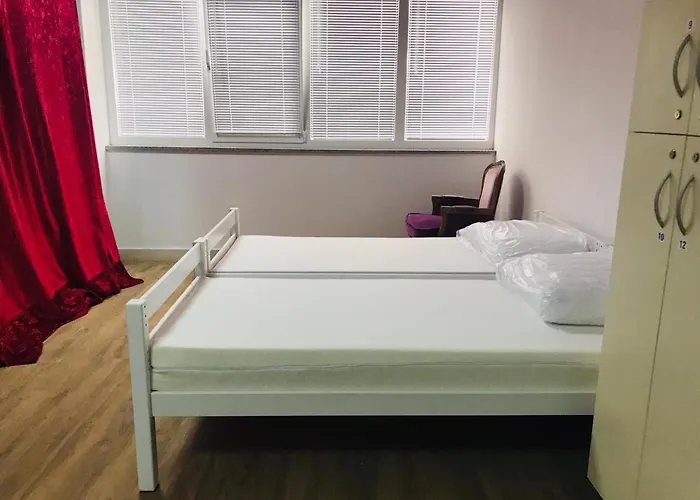 Bowling Hostel