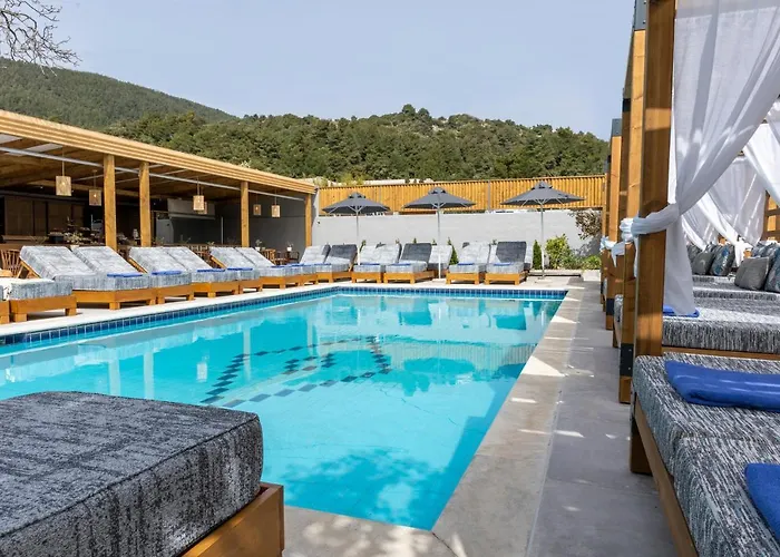 Skiathos Theros, Philian s And Resorts