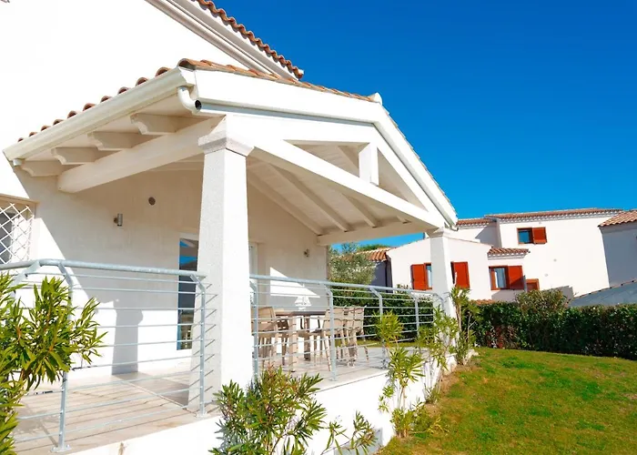 Albergo centrale: Residence SardegnaSummer Li Mori