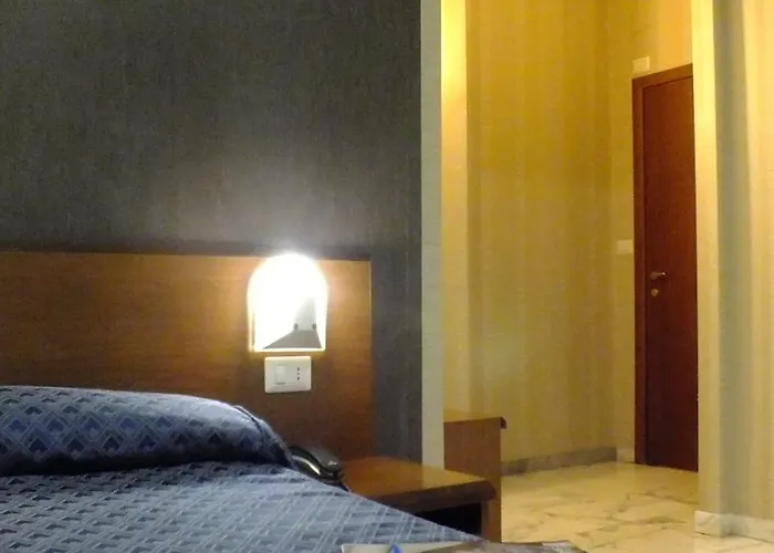 Günstiges Hotel: Hotel Consul