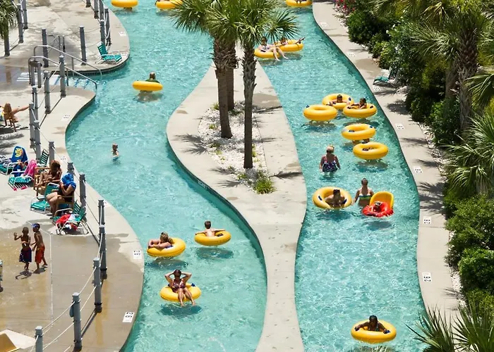 Pet Friendly hotel: Sand Dunes Resort & Suites