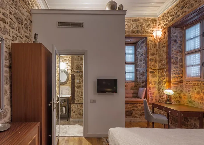 Airport Hotel: Delight Deluxe Hotel