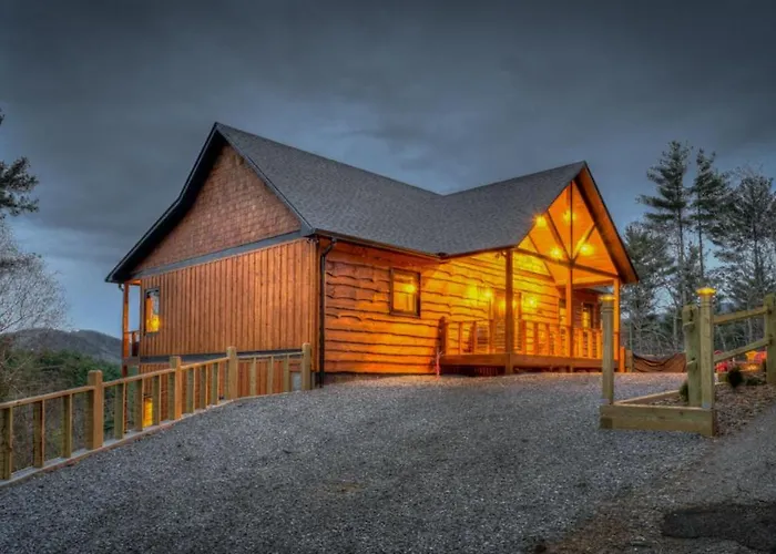 Honey Bear Lodge