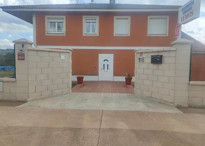 Apartamentos Turisticos Lemos
