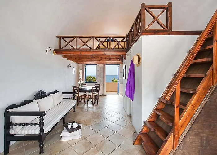 Resort: Villa Pezoula