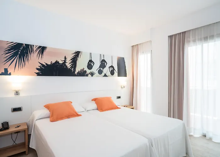 Thb Ocean Beach - Adults Only