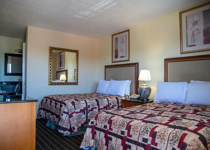 Motel 7 - Near Six Flags, Vallejo - Napa Valley