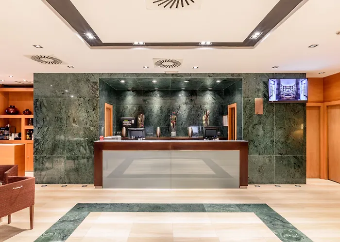 Hotel de 4 estrellas: Exe León