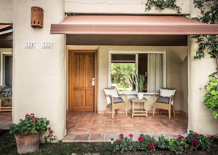 Hotel Jacuzzi: El Rodat Hotel Village Spa