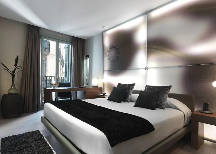 Luxury hotel only: Hotel Espana Ocean Drive