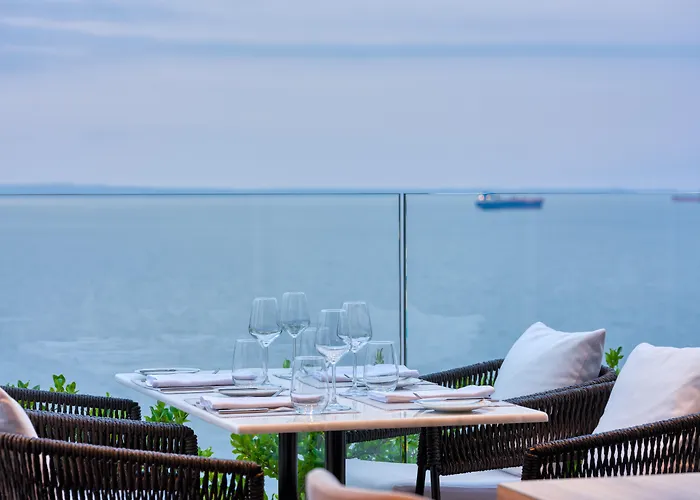 Luxury hotel only: Electra Palace Thessaloniki