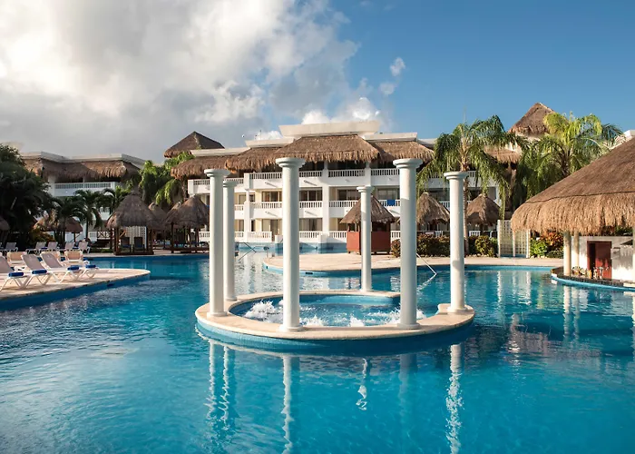 Grand Riviera Princess