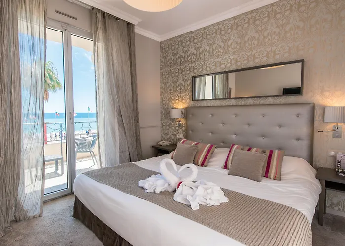 Le Royal Promenade Des