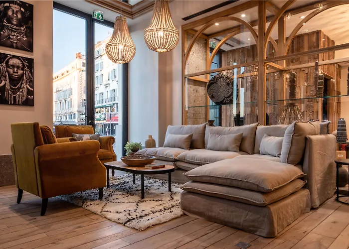 Maisons Du Monde & Suites - Vieux Port