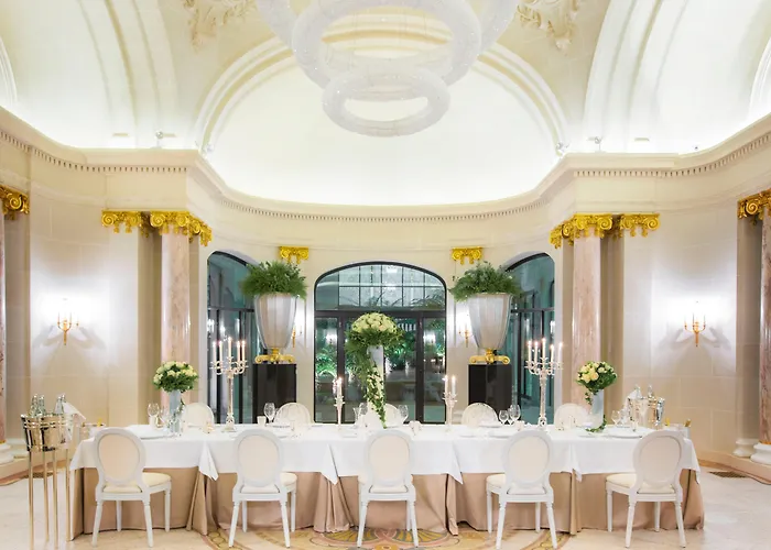 Hotel Spa: The Peninsula Paris