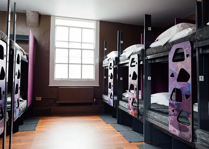 Clink78 Hostel