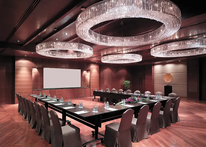  Shangri-La Bangkok