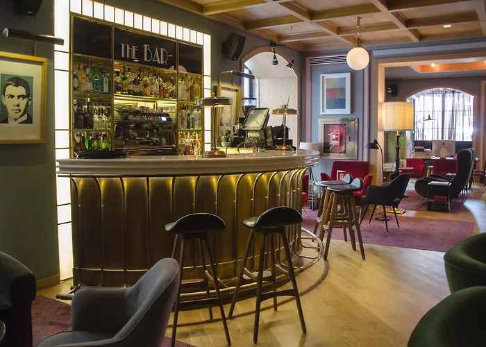 Family Hotel: Browns Central Hotel