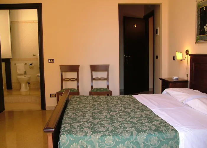 Hotel con tennis: Hotel Del Centro