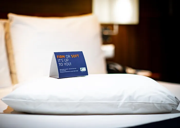 Family Hotel: Holiday Inn Express Amsterdam Arena Towers By Ihg