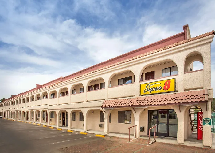 Motel: Super 8 By Wyndham Las Vegas Nellis Afb Area