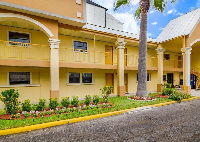 Rodeway Inn & Suites Houston Near Medical Center