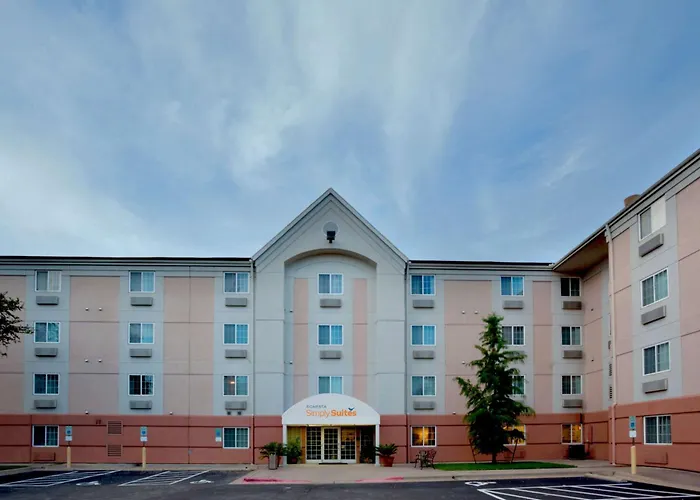 Pets Allowed Hotel Sonesta Simply Suites Austin The Domain Area