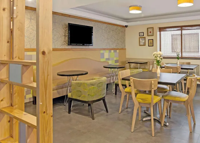 Family Hotel: Ramada By Wyndham Staten Island