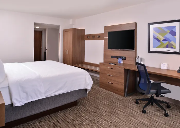 Holiday Inn Express Hotel And Suites Mesquite By Ihg