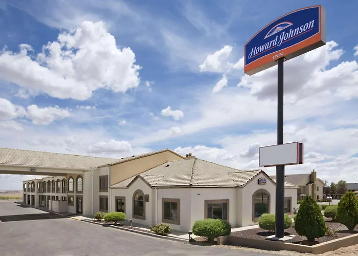 Hotels with a view Howard Johnson By Wyndham Holbrook