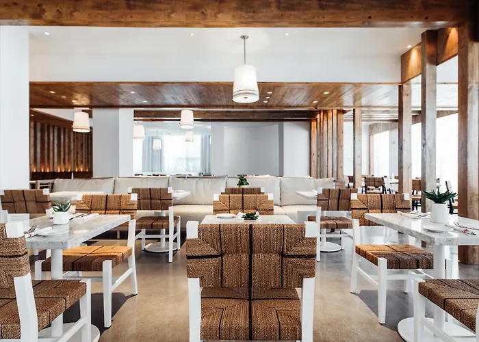 Cadillac Hotel & Beach Club, Autograph Collection