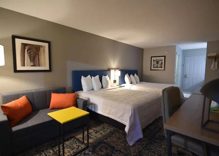 Baymont By Wyndham Pine Grove I-81