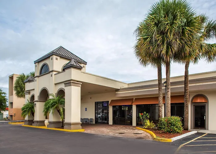 All Motels Days Inn & Suites By Wyndham Orlando Airport