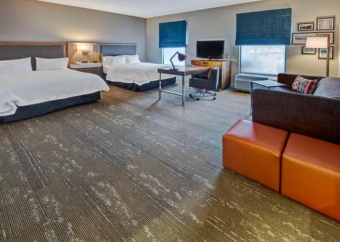 Family Hotel: Hampton Inn & Suites Fort Myers Estero