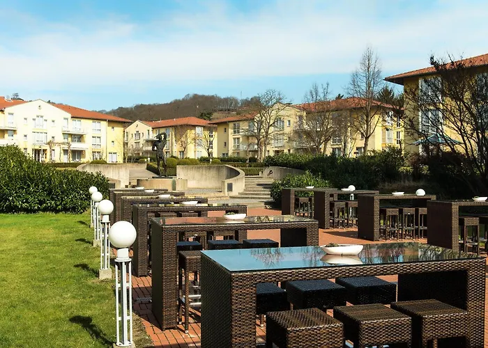 Ping Pong Hotel: Radisson Blu Park Hotel & Conference Centre