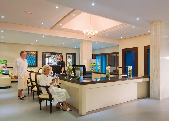 Hôtel Jacuzzi: Hotel Riu Tikida Beach - Only Adults