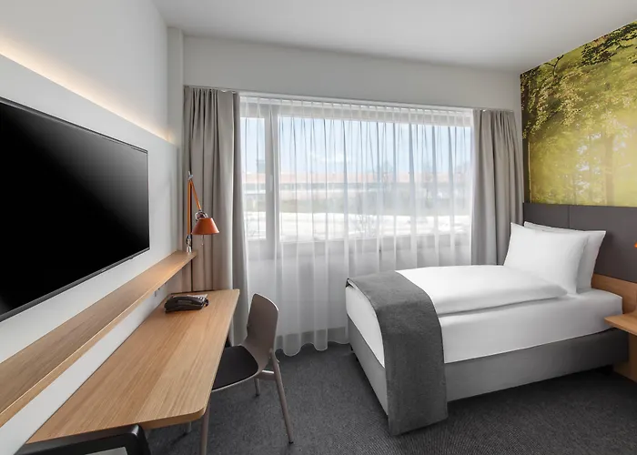 Kasino-Hotel: Holiday Inn Munich - Leuchtenbergring, an IHG Hotel