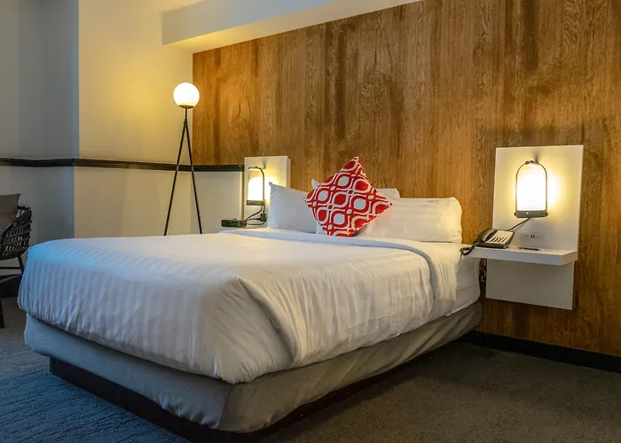 Resort: Aava Whistler Hotel