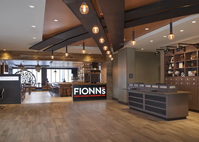 Self catering: Four Points By Sheraton Toronto Airport East