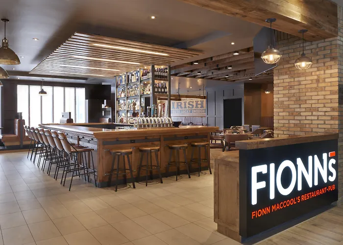 Self catering: Four Points By Sheraton Toronto Airport East