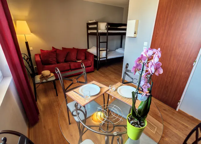 Hotel con piscina: Residence Les Jardins De Lourdes