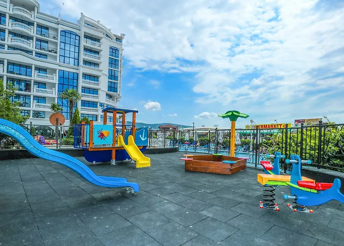 3-Sterne-Hotel: Chaika Beach Resort
