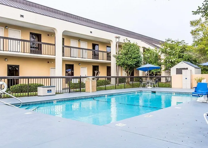 Quality Inn At The Mall - Valdosta