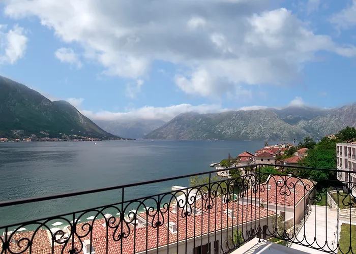 Hotel: Huma Kotor Bay Hotel And Villas