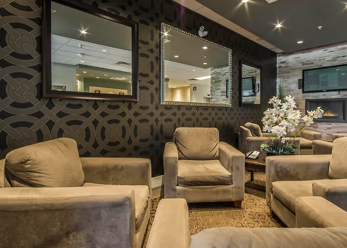 Resort: Comfort Inn & Suites