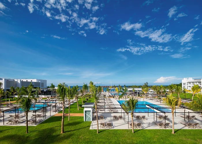 Beach Hotels Riu Montego Bay (Adults Only)