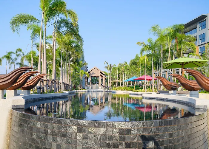 Hotel met uitzicht: Mida Grande Resort Phuket Official Account